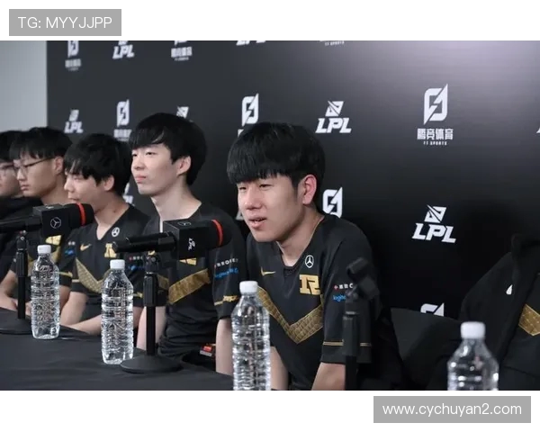 赛后复盘：RNG与V5对决中的速度之争与战术分析